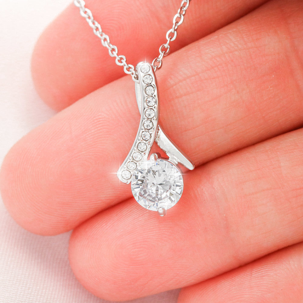 Female Beauty Necklace for Young Lovers ( Gold & Silver )