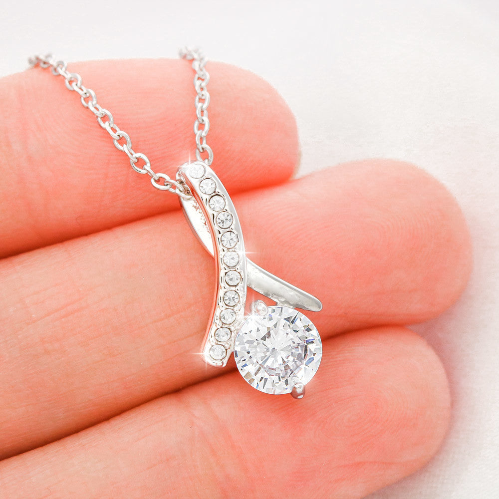 Female Beauty Necklace for Young Lovers ( Gold & Silver )